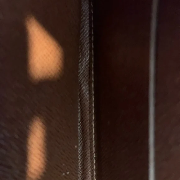 LOUIS VUITTON QUILTED SARAH WALLET - Picture 10 of 14